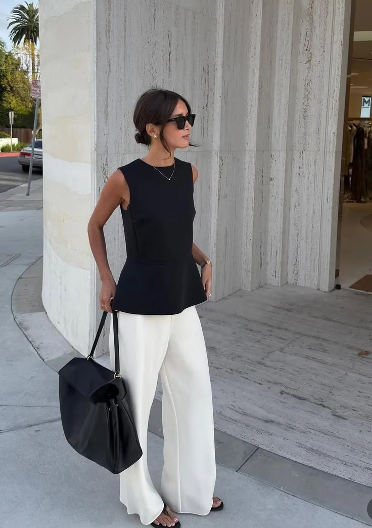 Elegant Black & White Minimal Outfit Inspiration