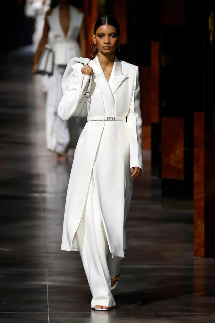 Fendi P_E 2022 Prêt-à-Porter Milano