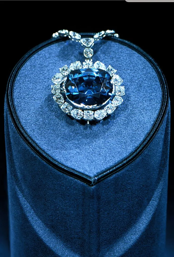The 45-carat Hope Diamond 💎 The 45-carat Hope Diamond 💎